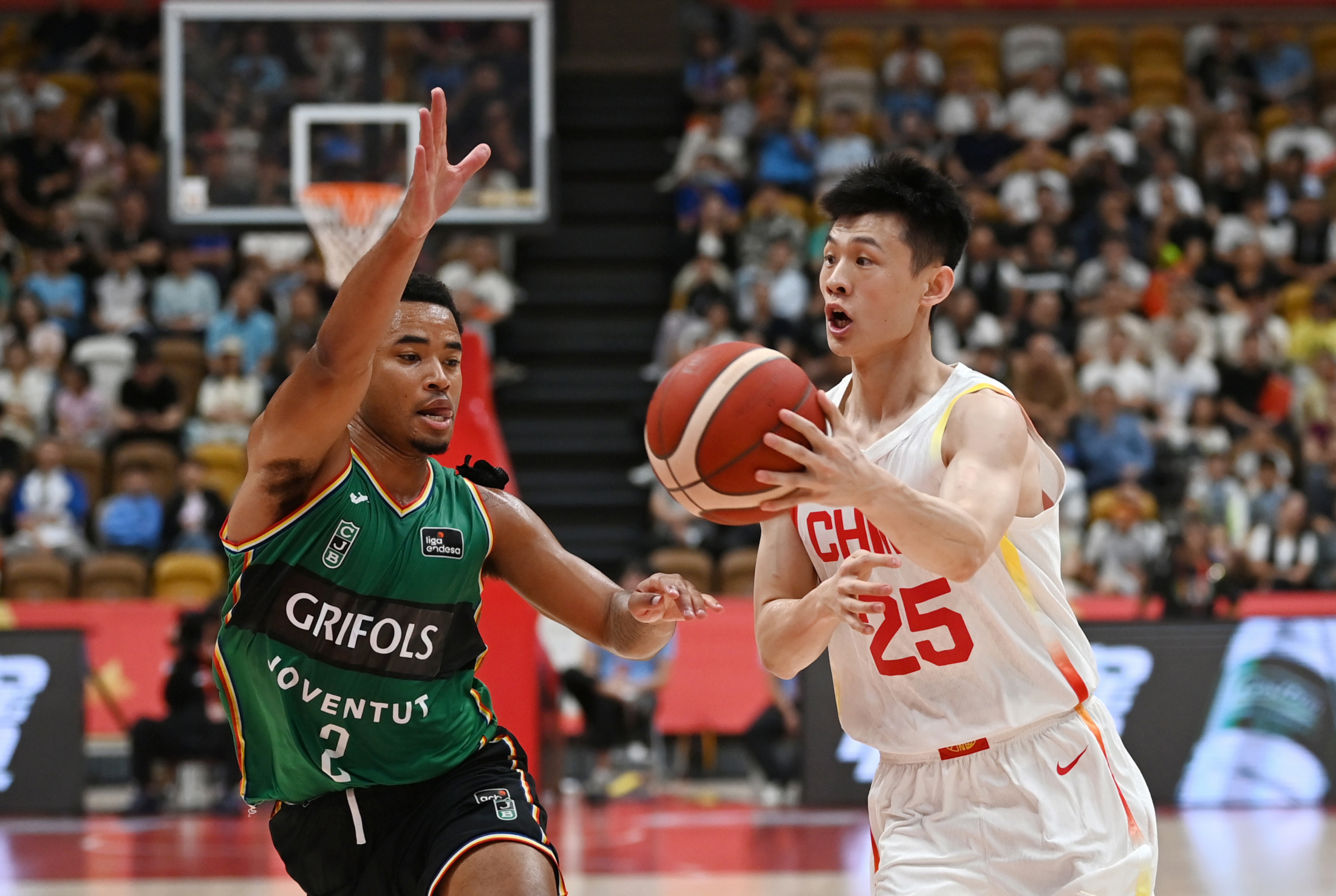 这也行？犹他爵士围绕CBA常规赛回应争议阿斯顿维拉围绕CBA季后赛绝杀压哨，俄克拉荷马雷霆手感冰凉的简单介绍